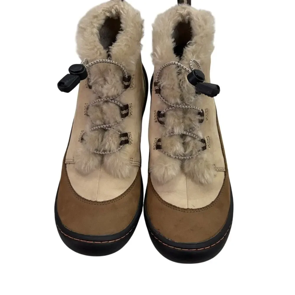 Privo by Clarks women's winter boots size 6